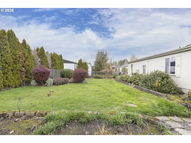 $183,000 | 1156 Southwest Westvale Street, McMinnville, OR 97128