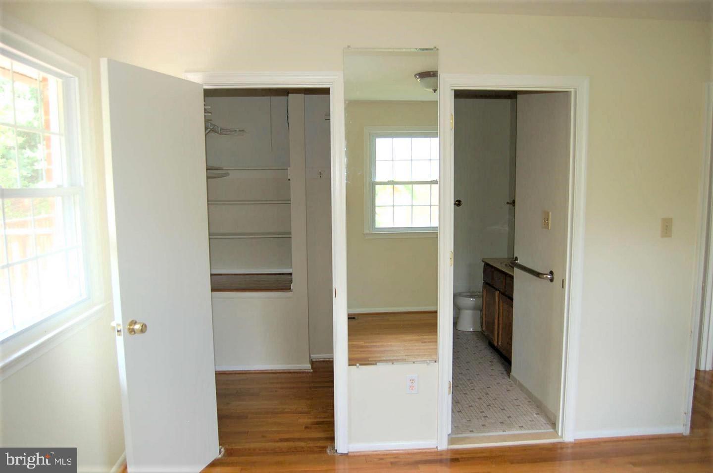 19509 Olney Mill Road Olney, MD 20832 - Photo 8 of 16 Owner's Suite