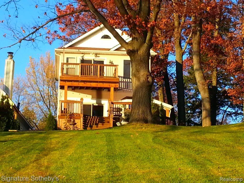 9613 Norman Road Clarkston, MI 48348 - Photo 29 of 32 20141102_163727.jpg