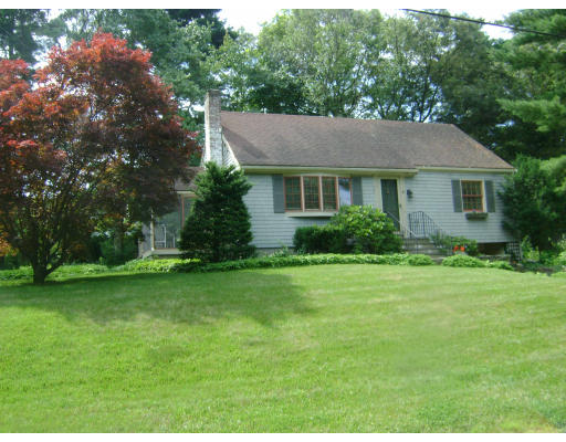 8 Sandra Road Walpole, MA 02032 - Photo 1 of 21 Gallery Image 1