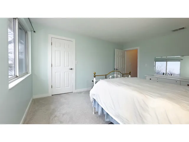 $239,900 | 12555 Timber Creek Drive, Unit 8, Carmel, IN 46032