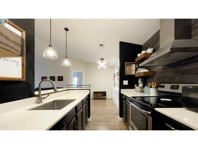 $239,900 | 12555 Timber Creek Drive, Unit 8, Carmel, IN 46032