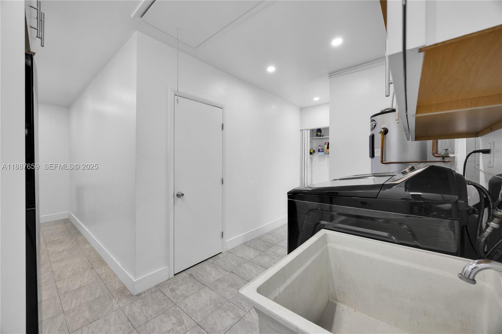 5501 McKinley Street Hollywood, FL 33021 - Photo 34 of 49