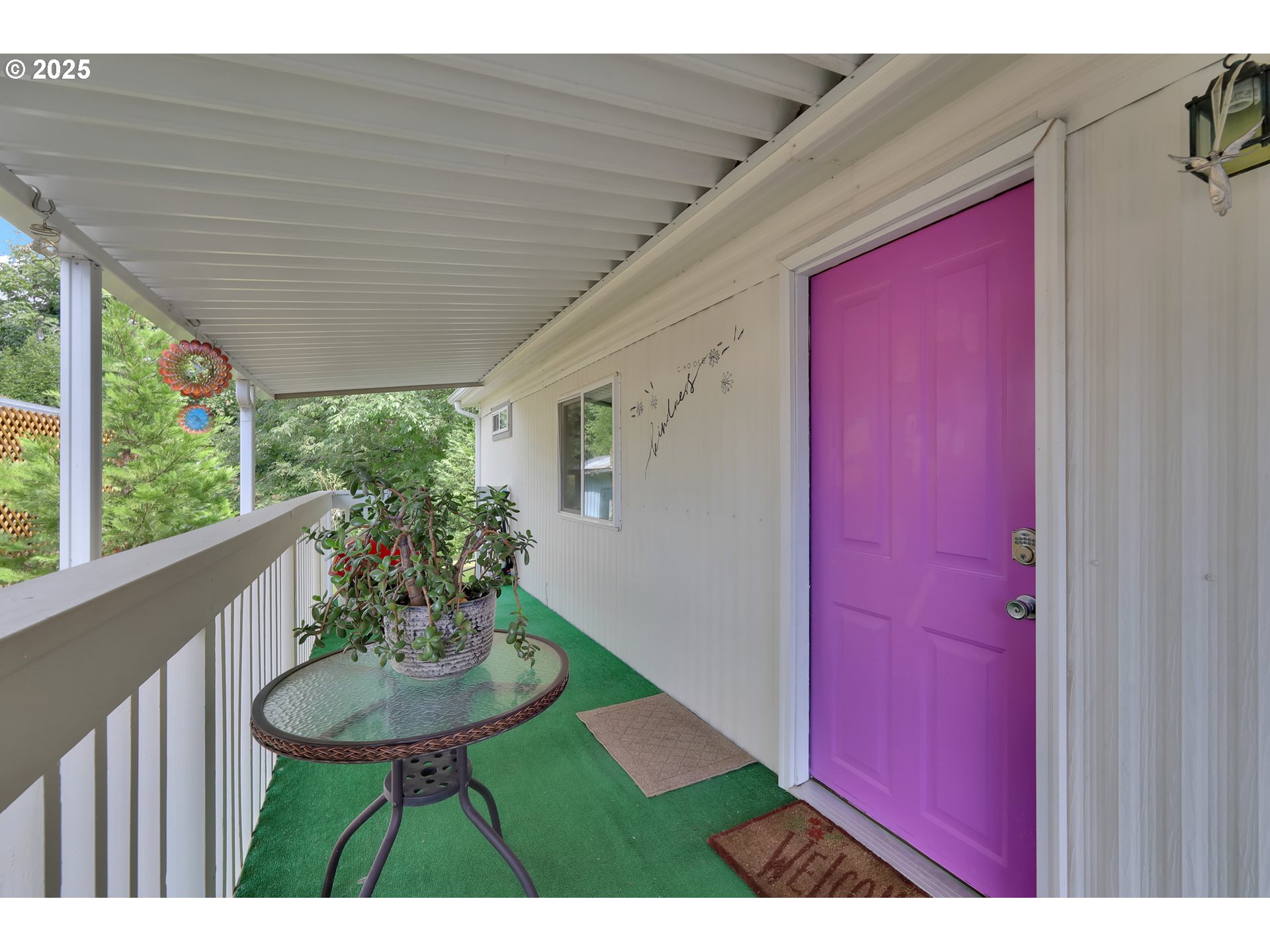 1475 Green Acres Road, Unit 10 Eugene, OR 97408 - Photo 29 of 34 Porch