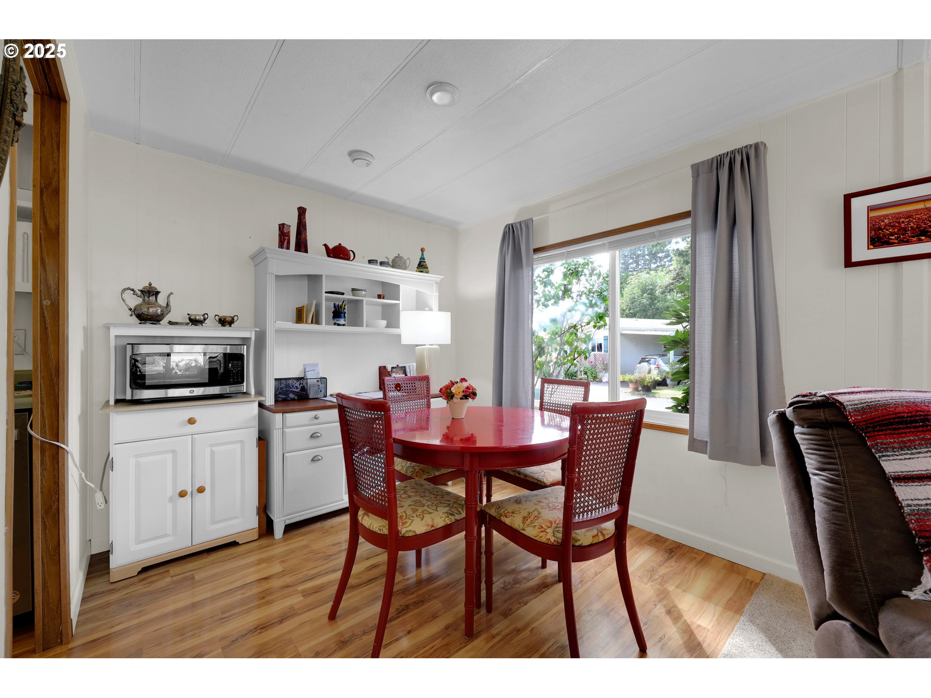 1475 Green Acres Road, Unit 10 Eugene, OR 97408 - Photo 10 of 34 Gallery Image 10
