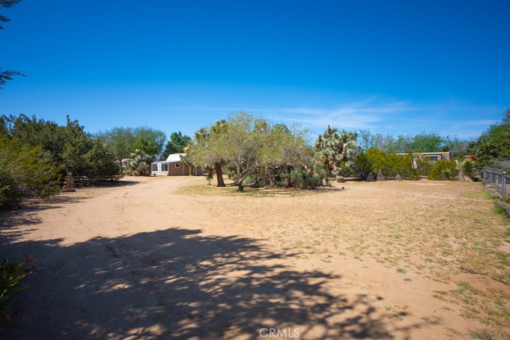 4628 West Ave K8 Quartz Hill, CA 93536 - Photo 35 of 57 a view of lake view and mountain
