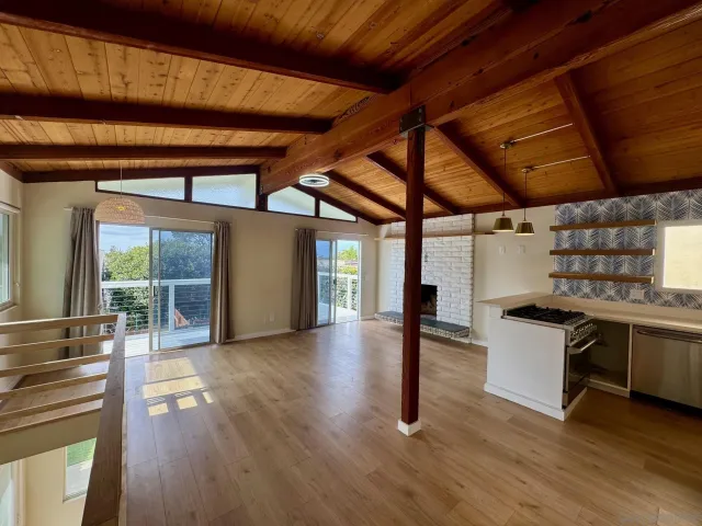 $6,250 | 113 North Granados Avenue, Unit 113, Solana Beach, CA 92075