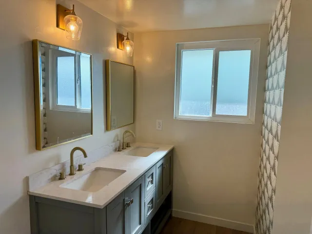 $6,500 | 113 North Granados Avenue, Unit 113, Solana Beach, CA 92075