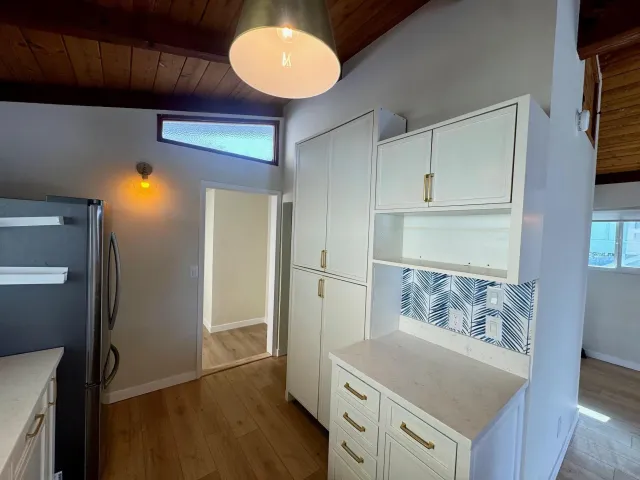 $6,500 | 113 North Granados Avenue, Unit 113, Solana Beach, CA 92075