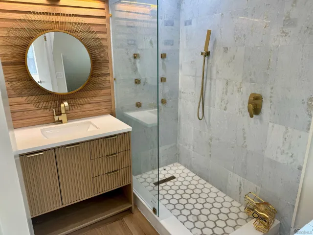 $6,500 | 113 North Granados Avenue, Unit 113, Solana Beach, CA 92075