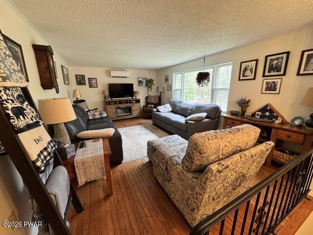 649 Twin Lakes Road Shohola, PA 18458 - Photo 5 of 50