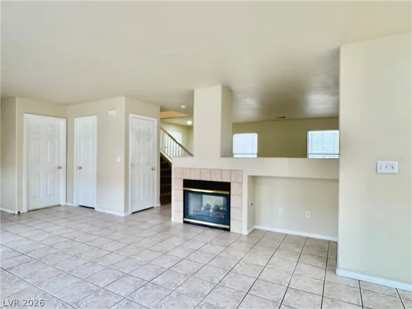 $2,160 | 8632 Shady Pines Drive, Las Vegas, NV 89143