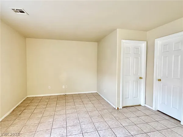 $2,160 | 8632 Shady Pines Drive, Las Vegas, NV 89143