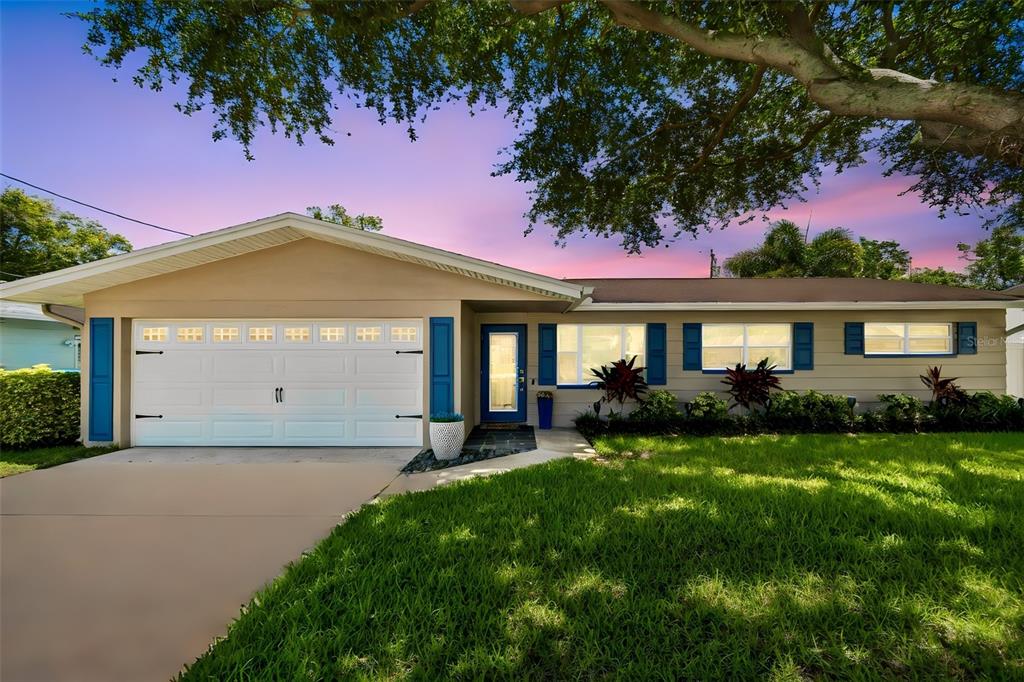 9045 Ridge Road Seminole, FL 33772 - Photo 1 of 39