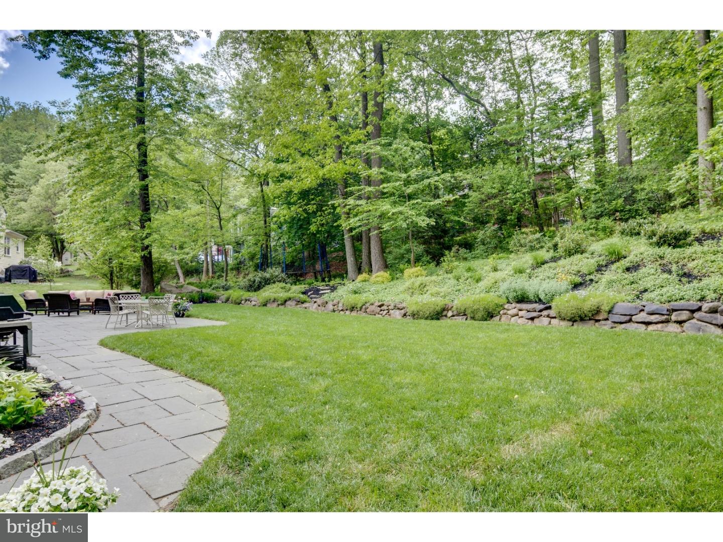 90 Oakford Road Wayne, PA 19087 - Photo 24 of 25 Back Yard