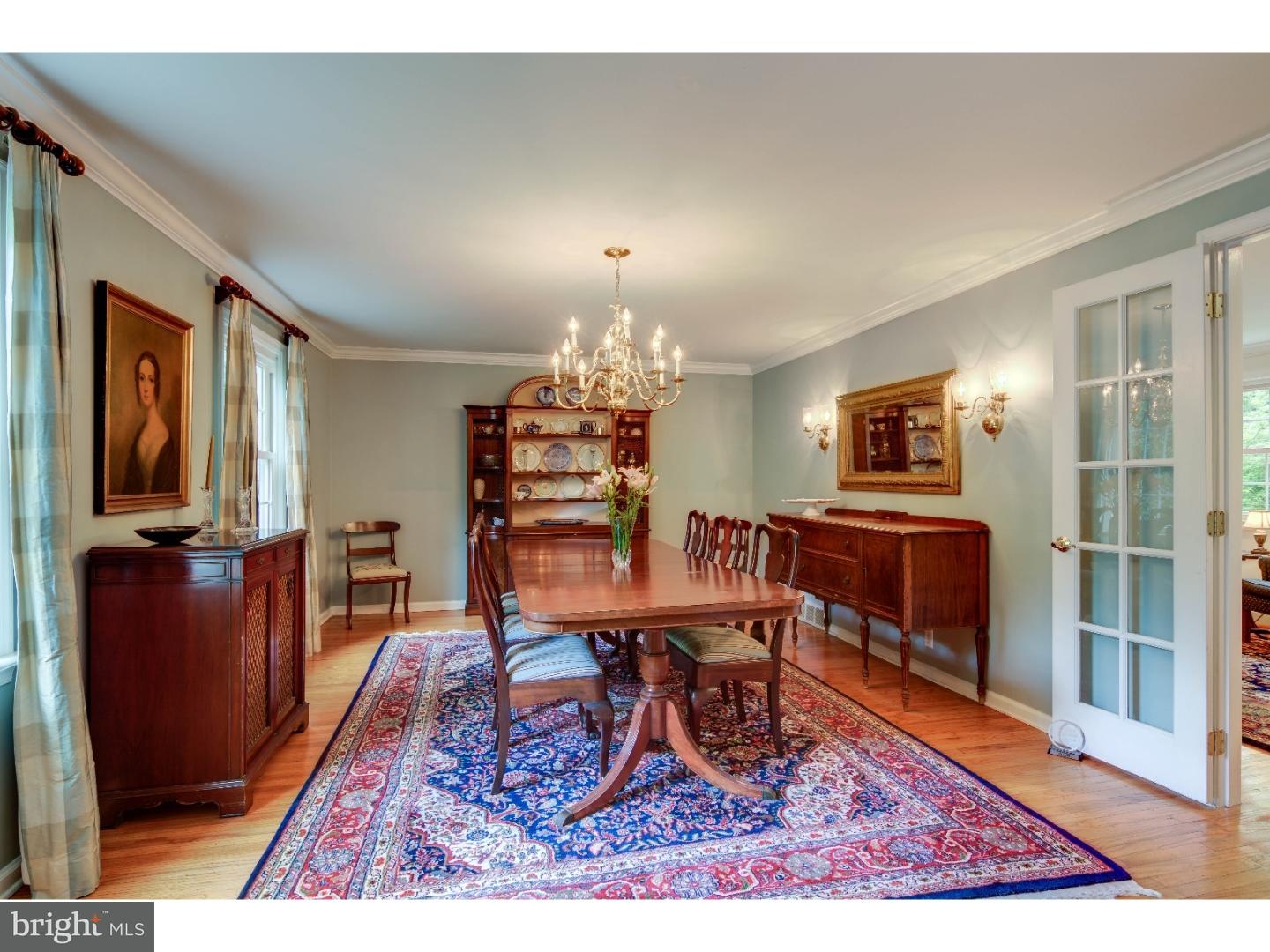 90 Oakford Road Wayne, PA 19087 - Photo 4 of 25 Dining Room