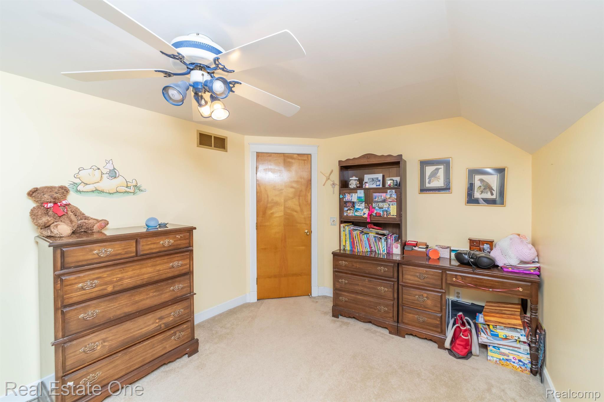 1670 Ridge Road Highland, MI 48356 - Photo 46 of 56 Gallery Image 46