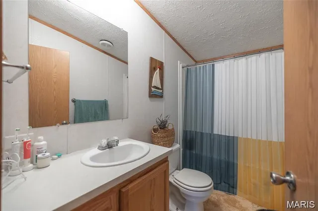 $450,000 | 13452 Private Drive, Rolla, MO 65401