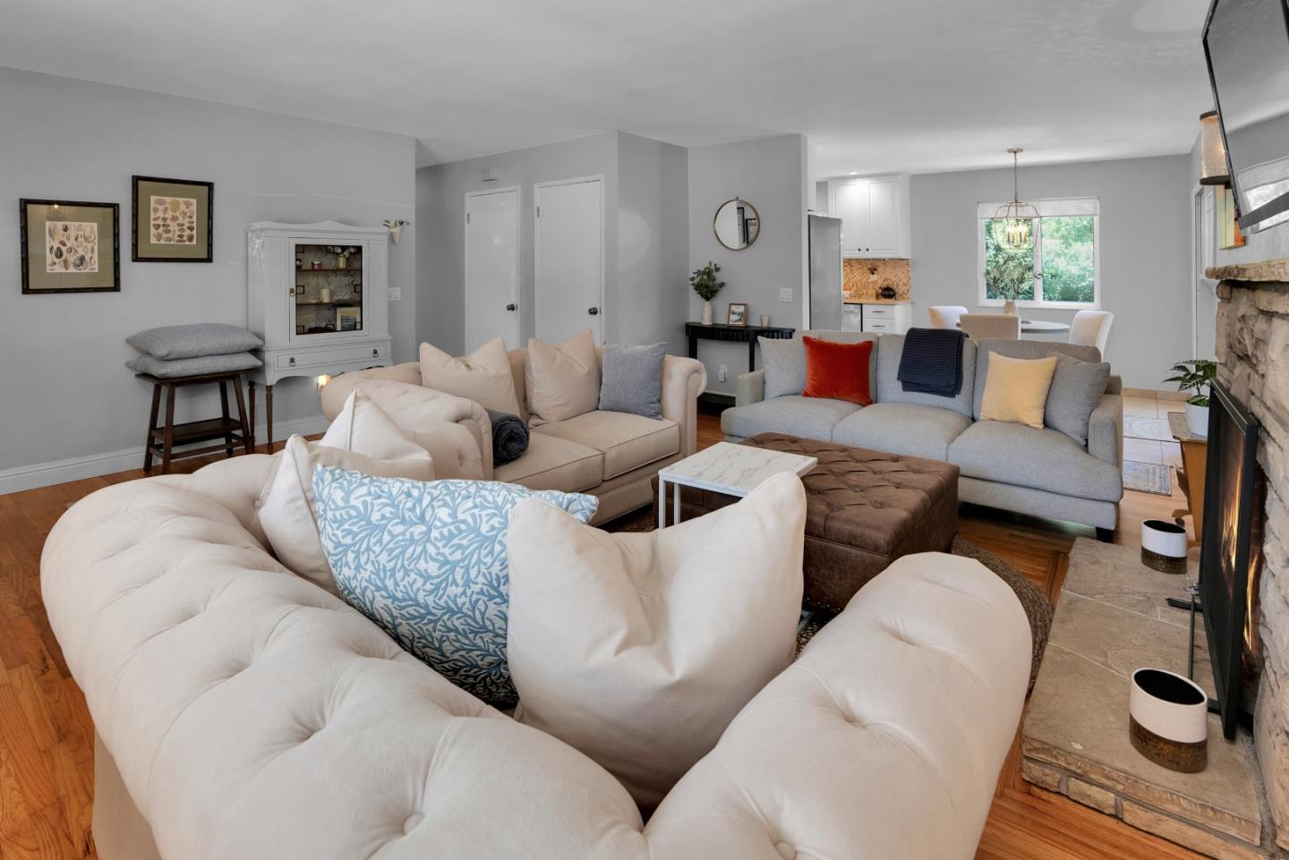 455 San Bernabe Drive Monterey, CA 93940 - Photo 10 of 32 a living room with furniture