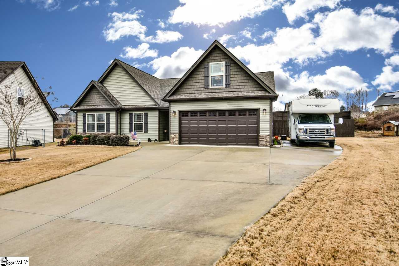 325 Catterick Way Fountain Inn, SC 29644 - Photo 13 of 30 Gallery Image 13