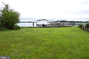 1681 Grandview Road Pasadena, MD 21122 - Photo 1 of 24 Gallery Image 1