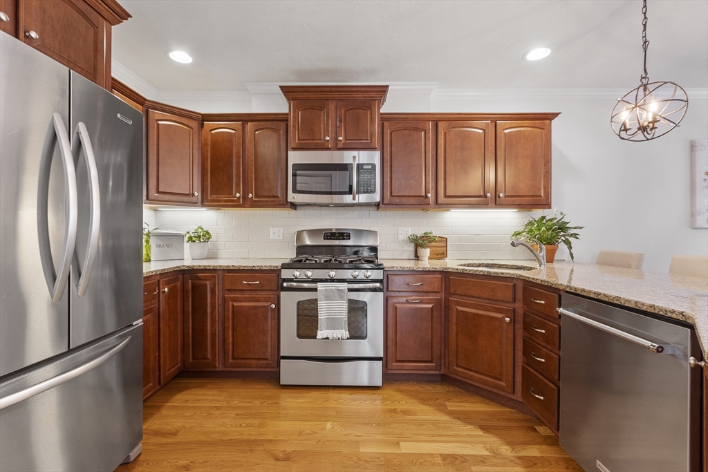 105 Dudley Road, Unit 105 Berlin, MA 01503 - Photo 7 of 34