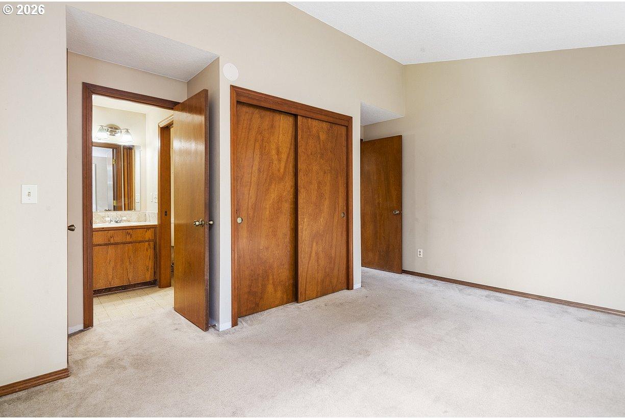 20474 Southwest Rosa Drive Beaverton, OR 97078 - Photo 27 of 39 Gallery Image 27