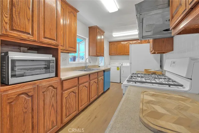 $689,000 | 1435 West Rosewood Court, Ontario, CA 91762