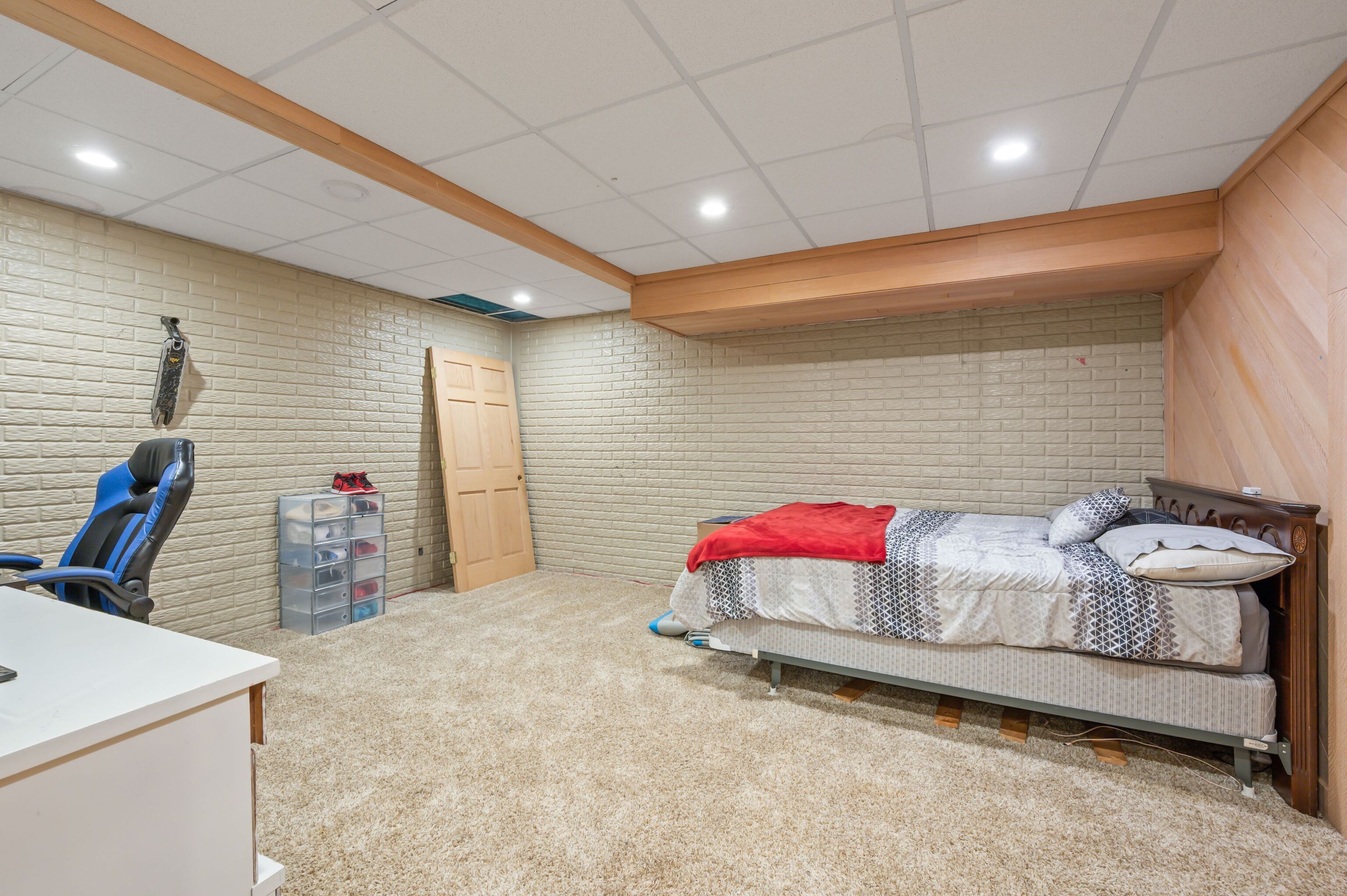 2898 Fox Ridge Circle Columbus, IN 47203 - Photo 33 of 39