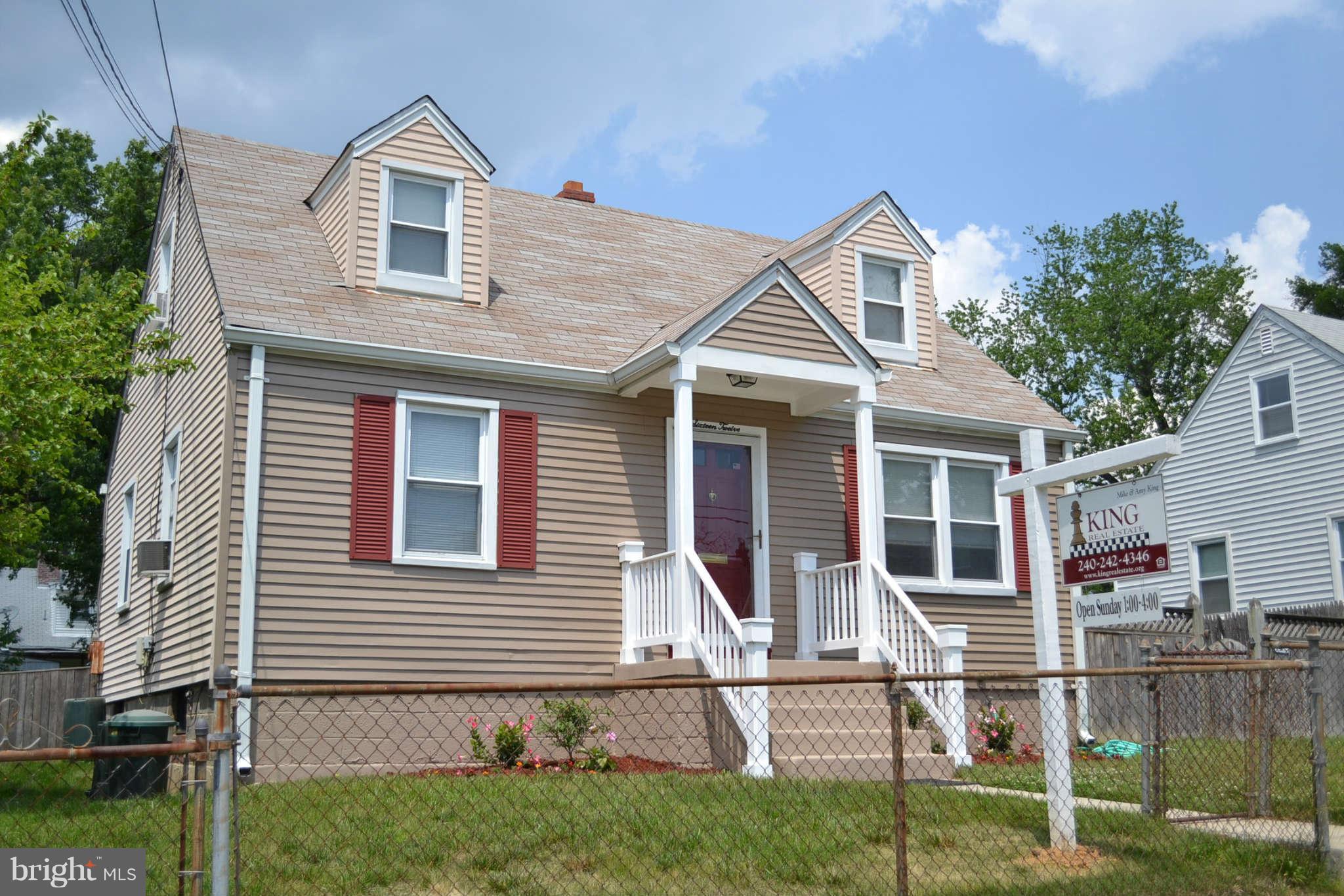 1612 Moffet Road Silver Spring, MD 20903 - Photo 2 of 24 Fenced in front yard also
