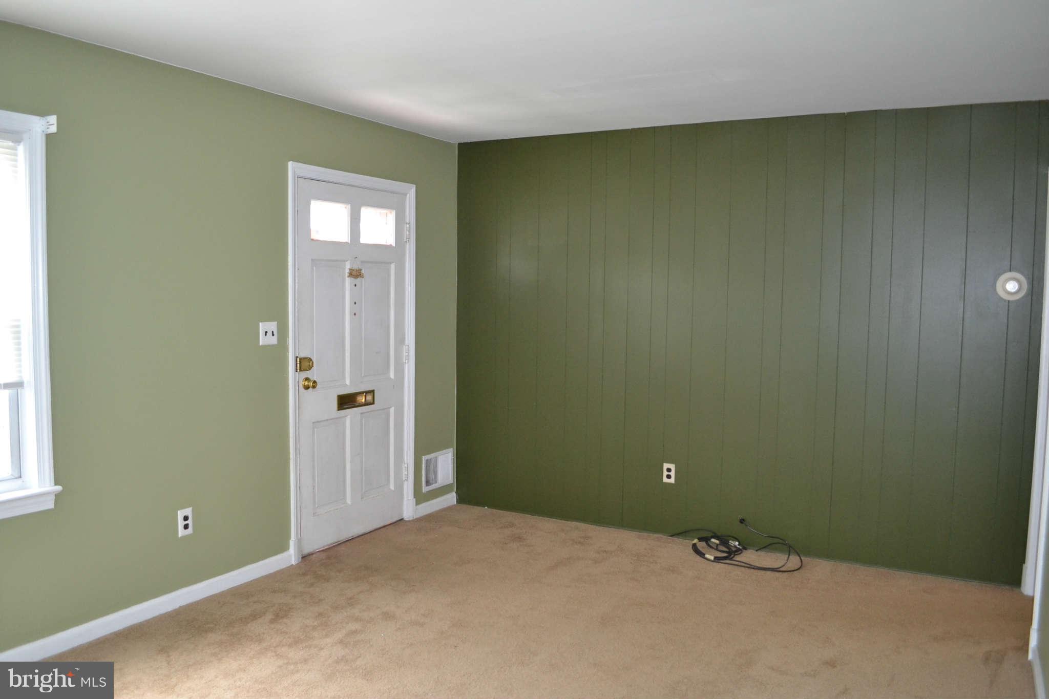 1612 Moffet Road Silver Spring, MD 20903 - Photo 4 of 24 Living Room and front door
