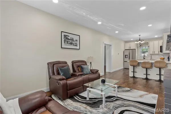 $185,000 | 5425 Bates Street, St. Louis, MO 63116