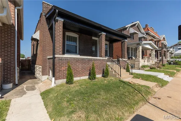 $185,000 | 5425 Bates Street, St. Louis, MO 63116