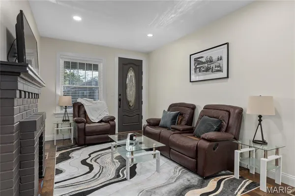 $185,000 | 5425 Bates Street, St. Louis, MO 63116