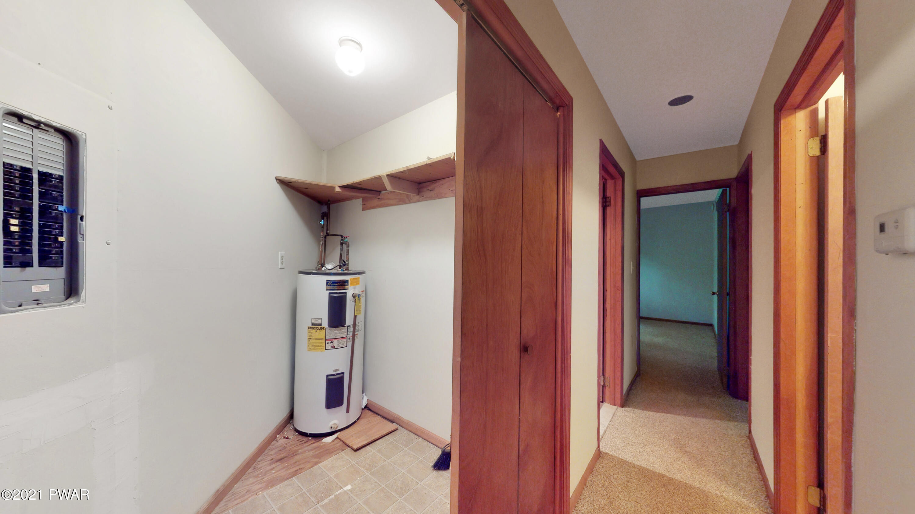 4449 Pine Ridge Drive West Bushkill, PA 18324 - Photo 32 of 50
