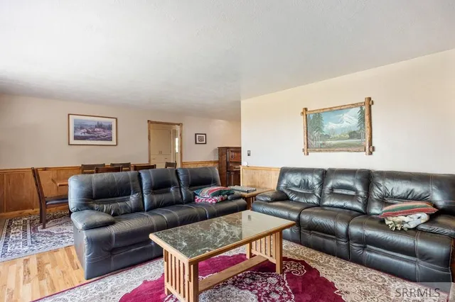 $349,900 | 458 Skyline Drive, Pocatello, ID 83204