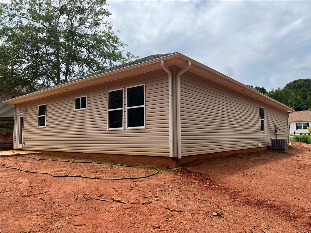 1024 Blumefield Road Anderson, SC 29625 - Photo 21 of 22 Gallery Image 21