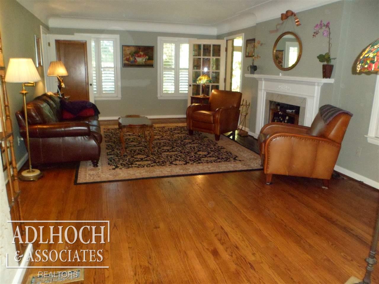 47 Vernier Road Grosse Pointe, MI 48236 - Photo 8 of 26