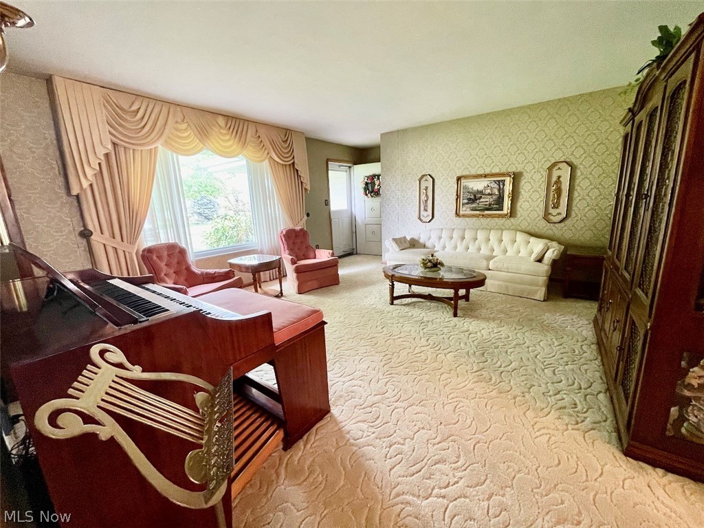 8443 Webster Road Strongsville, OH 44136 - Photo 10 of 50