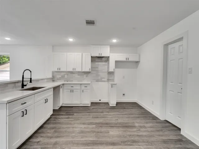 $2,200 | 6742 Madrid Street, Unit A, Houston, TX 77021