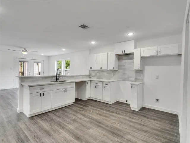 $2,200 | 6742 Madrid Street, Unit A, Houston, TX 77021