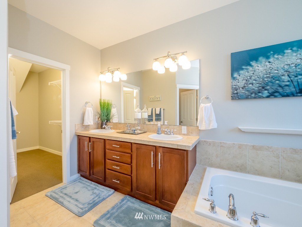 4210 219th Street Southeast Bothell, WA 98021 - Photo 12 of 23