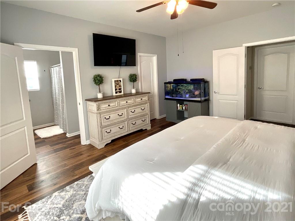 183 Old Carriage Road Clover, SC 29710 - Photo 17 of 35 Gallery Image 17