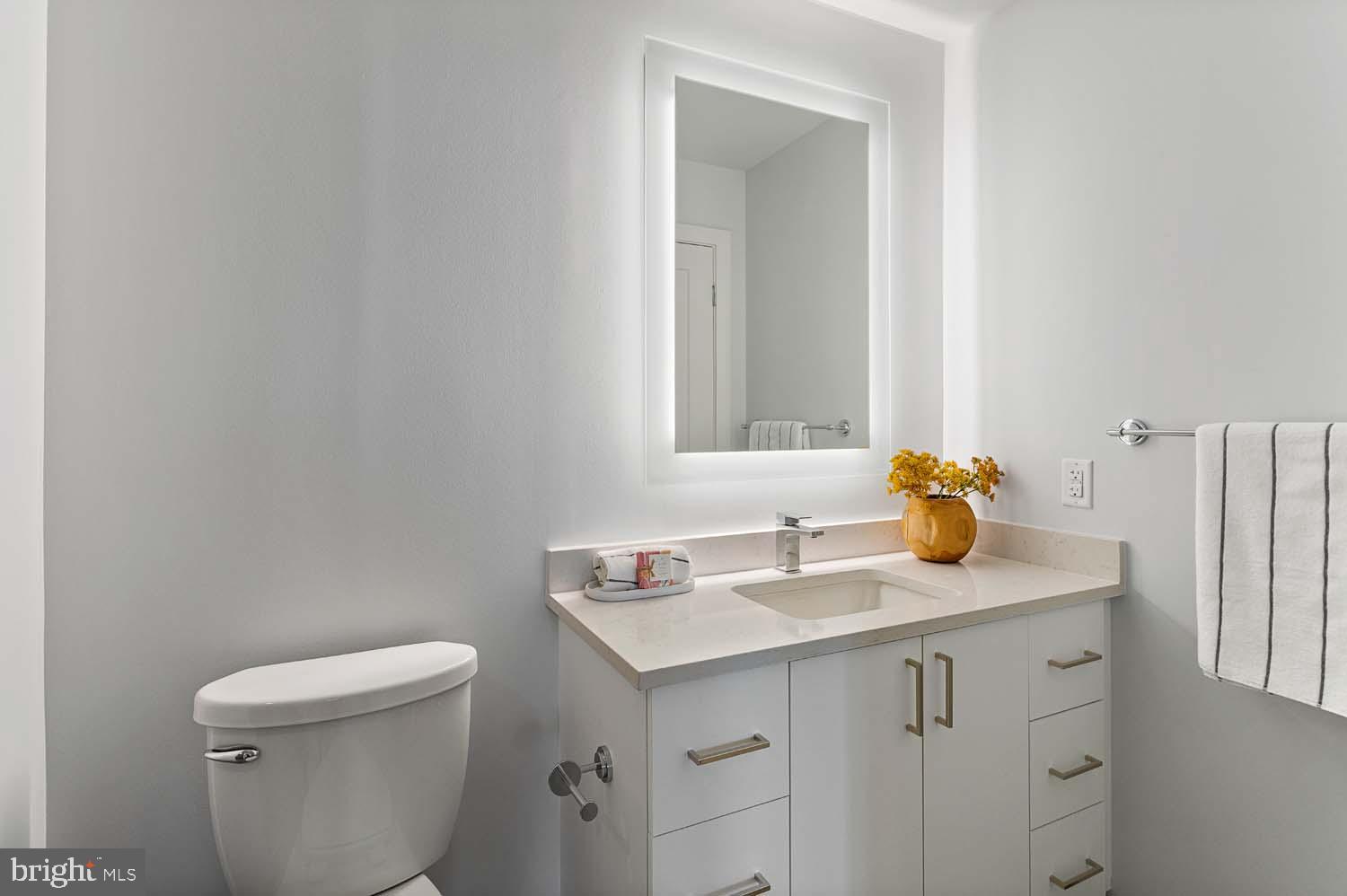 923 V Street Northwest, Unit 202 Washington, DC 20001 - Photo 20 of 34