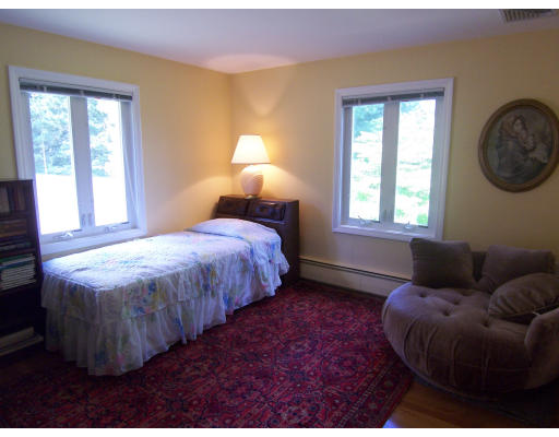 119 Ridgewood Road Milton, MA 02186 - Photo 11 of 19