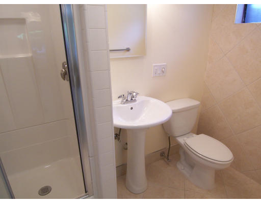 119 Ridgewood Road Milton, MA 02186 - Photo 13 of 19