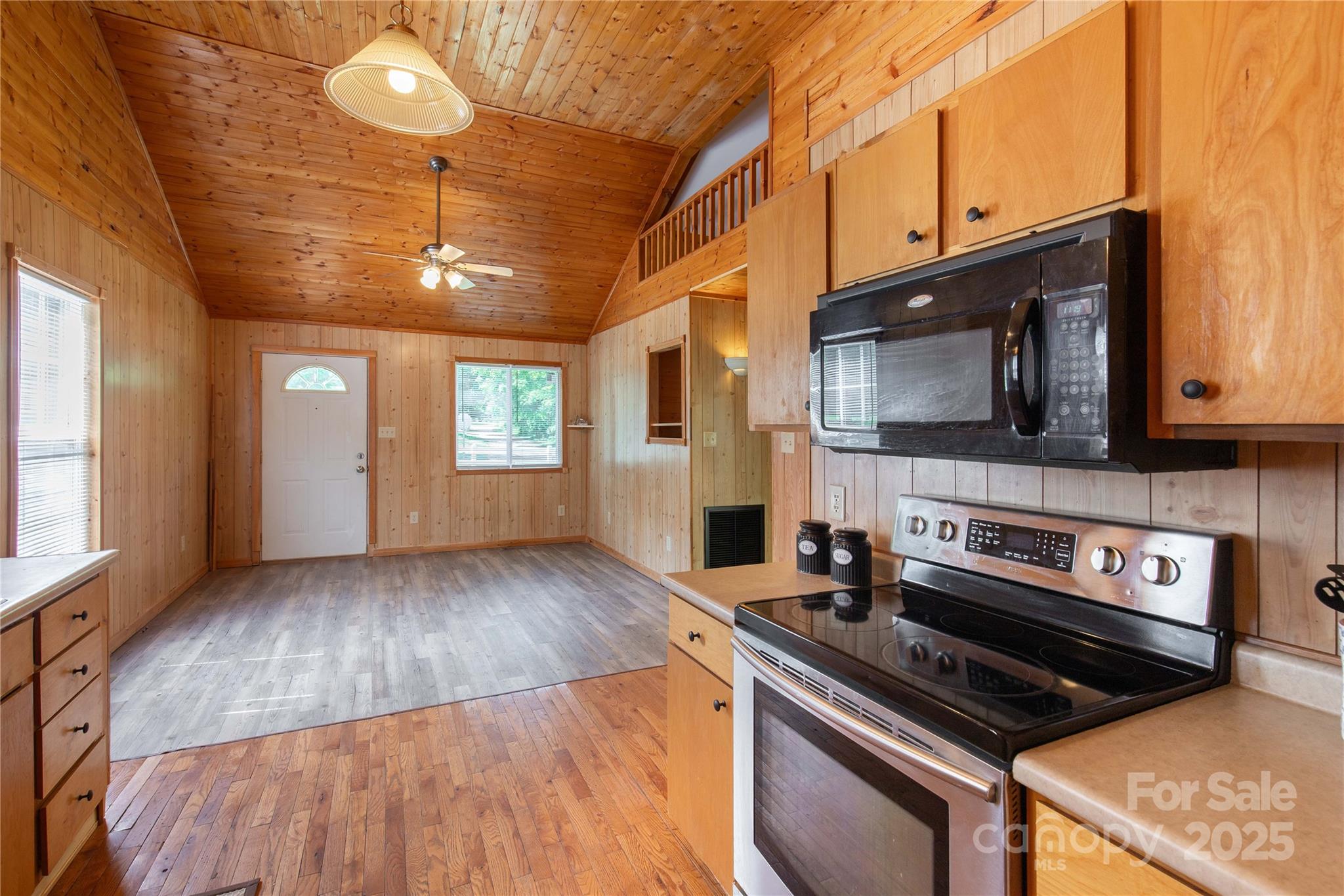 201 Trinity Street Clover, SC 29710 - Photo 10 of 23 Gallery Image 10