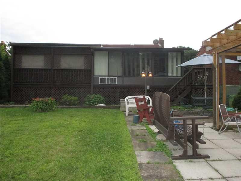 574 River Ridge Road Liberty, PA 15133 - Photo 22 of 25 Exterior Back.