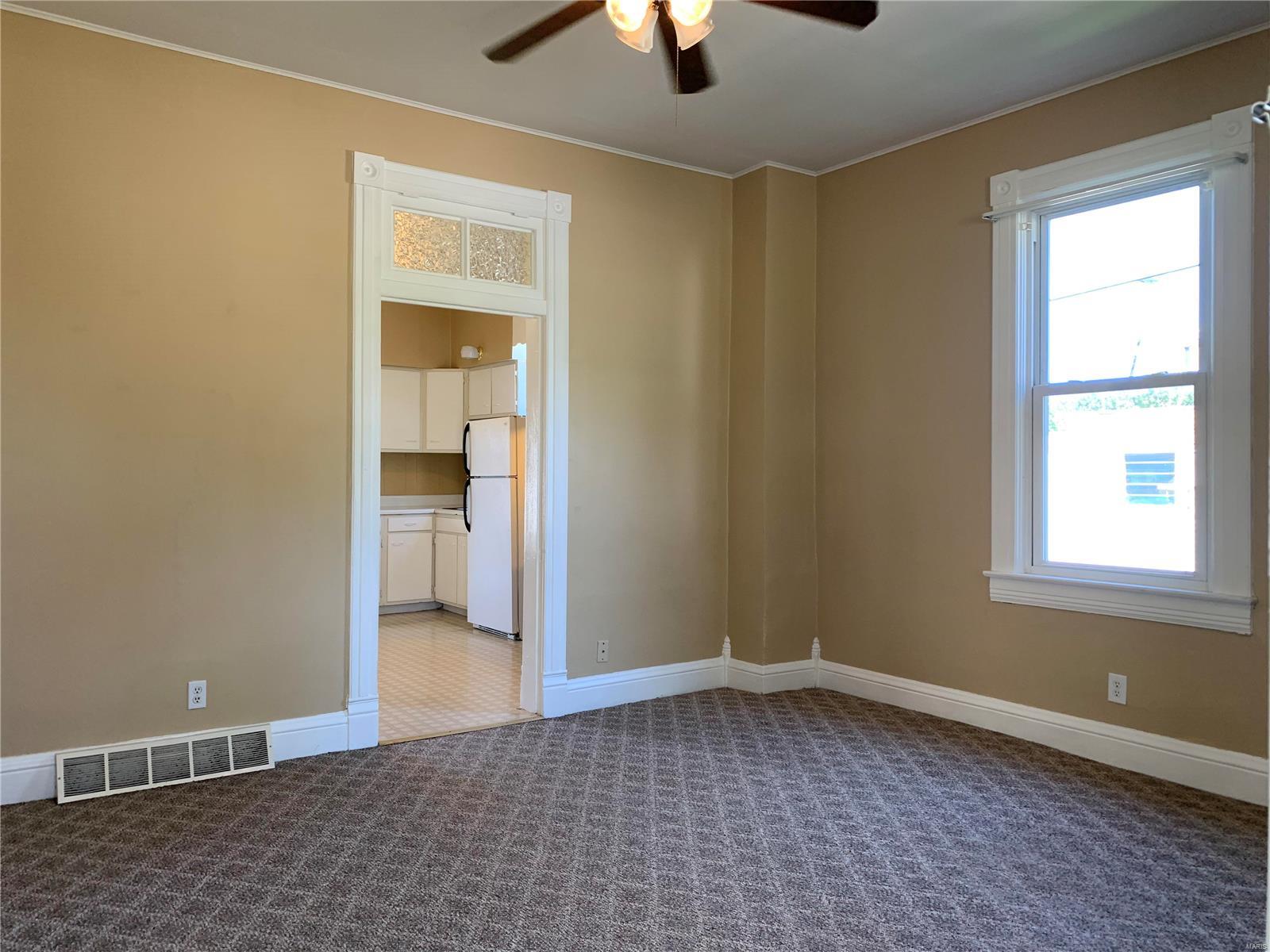 108 Rau Street Waterloo, IL 62298 - Photo 8 of 48