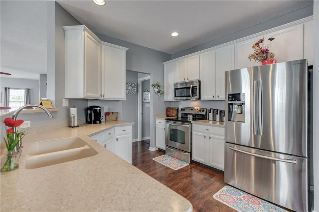 2339 Sheek Road Greenwood, IN 46143 - Photo 13 of 33 Gallery Image 13